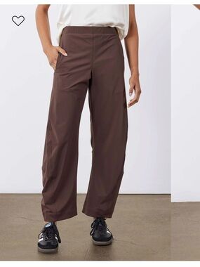Ruti NWOT On the loose work pant Coffee